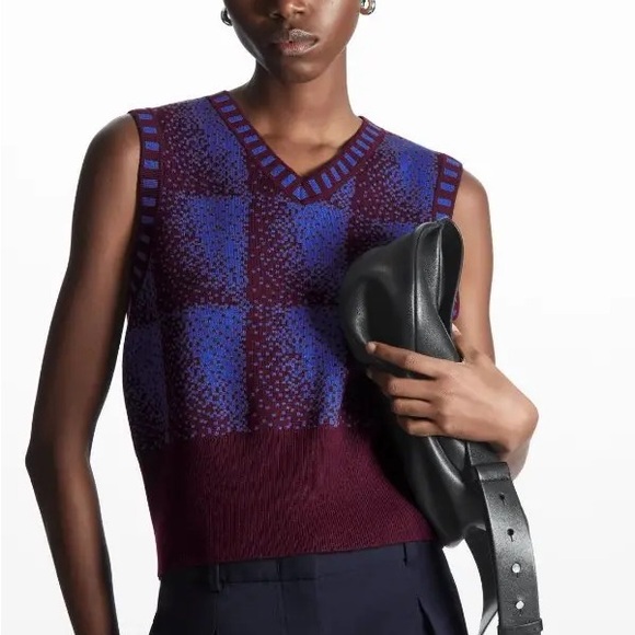 COS Gradient Knit Top - Picture 1 of 8